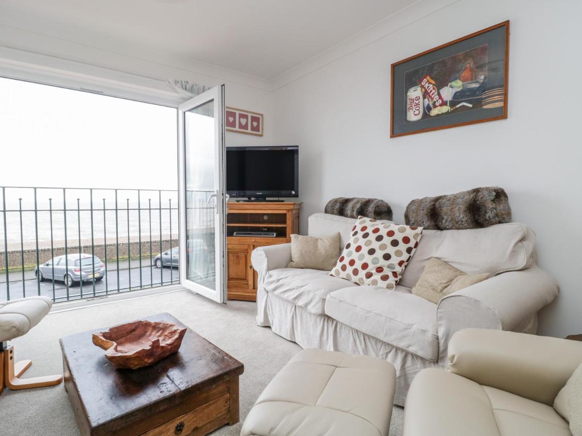 Вилла 14 Lyme Mews Ситон Экстерьер фото