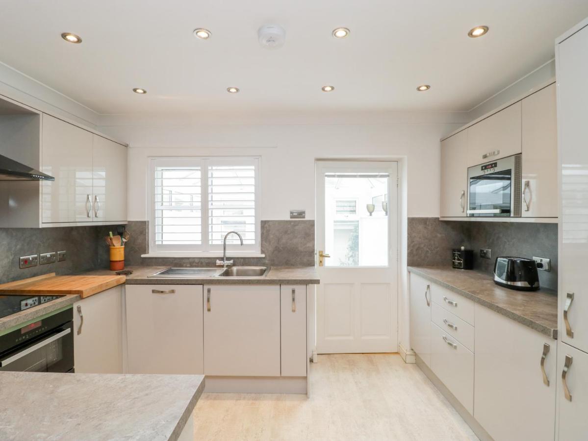 Вилла 14 Lyme Mews Ситон Экстерьер фото